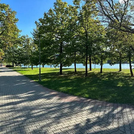 Δωμάτια σε οικογενειακή κατοικία Sunny House Three Μπρατισλάβα