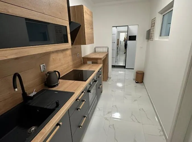 Sunny House Three Μπρατισλάβα